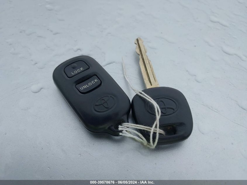 2005 Toyota Corolla Le VIN: 1NXBR32E35Z474593 Lot: 39578676