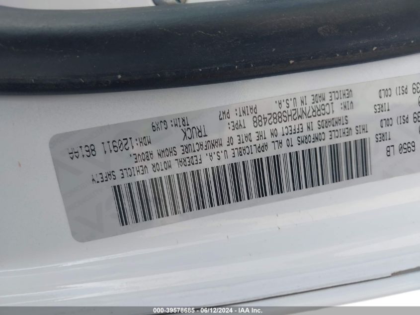 2017 Ram 1500 Laramie 4X4 5'7 Box VIN: 1C6RR7NM2HS882488 Lot: 39578685