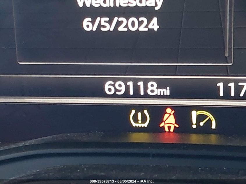 2018 Audi A4 2.0T Tech Ultra Premium/2.0T Ultra Premium VIN: WAUKMAF43JA227687 Lot: 39578713