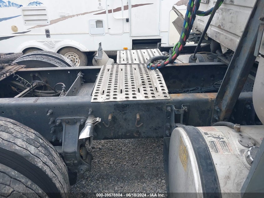 2009 Volvo Vn Vnl VIN: 4V4NC9TG89N278045 Lot: 39578804