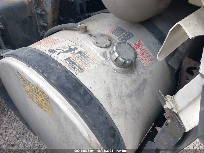 2009 Volvo Vn Vnl VIN: 4V4NC9TG89N278045 Lot: 39578804