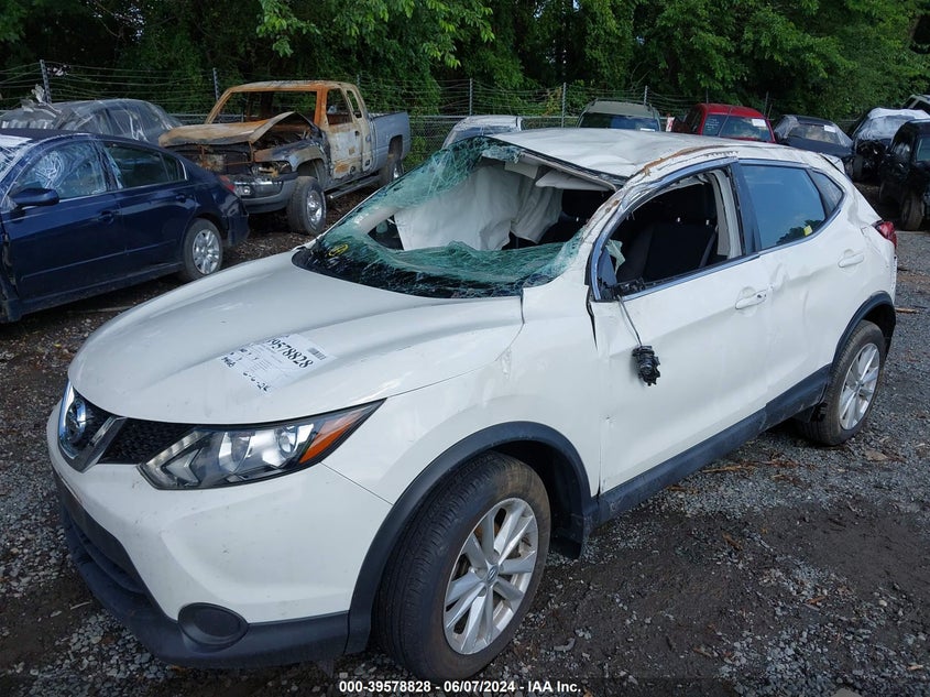 2017 Nissan Rogue Sport S VIN: JN1BJ1CP5HW011785 Lot: 39578828