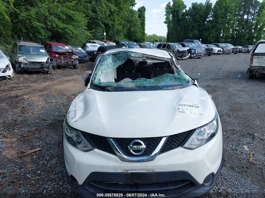 2017 Nissan Rogue Sport S VIN: JN1BJ1CP5HW011785 Lot: 39578828