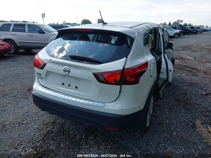 2017 Nissan Rogue Sport S VIN: JN1BJ1CP5HW011785 Lot: 39578828