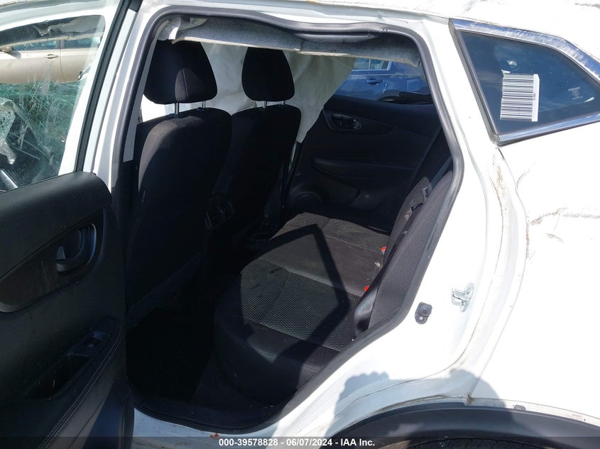 2017 Nissan Rogue Sport S VIN: JN1BJ1CP5HW011785 Lot: 39578828