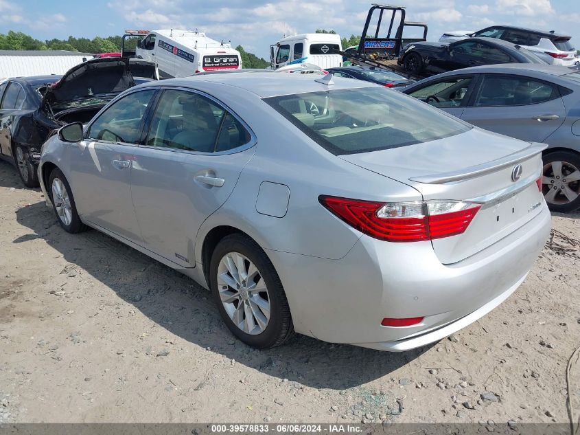 VIN JTHBW1GGXD2031099 2013 Lexus ES, 300H no.3