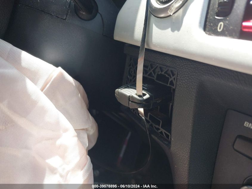 2007 BMW 335Xi VIN: WBAVD53537A007394 Lot: 39578895