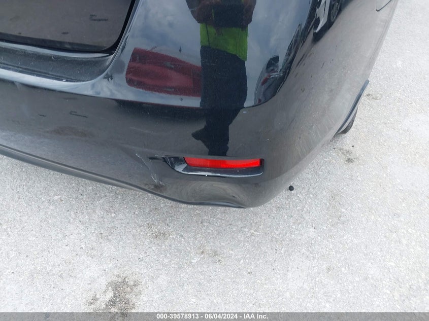 2015 Nissan Sentra S VIN: 3N1AB7AP3FY333605 Lot: 39578913