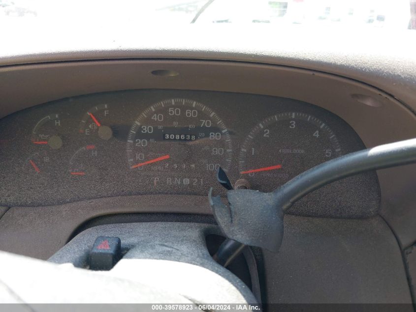 1998 Ford F-150 Lariat/Standard/Xl/Xlt VIN: 1FTDX1769WNA07246 Lot: 39578923