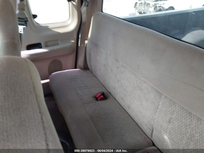 1998 Ford F-150 Lariat/Standard/Xl/Xlt VIN: 1FTDX1769WNA07246 Lot: 39578923