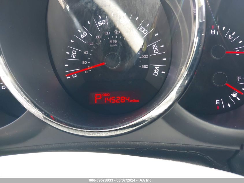 2011 Kia Soul + VIN: KNDJT2A20B7237024 Lot: 39578933