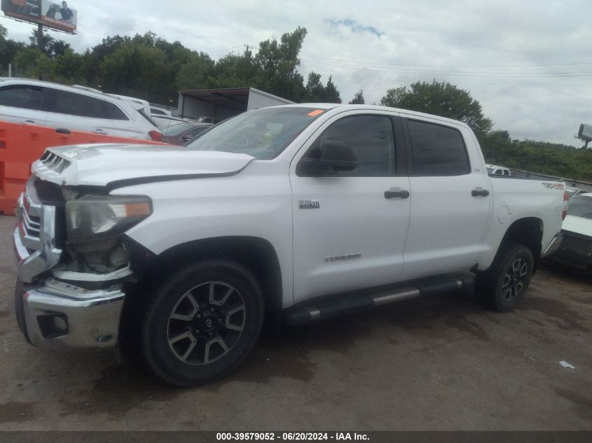 2017 Toyota Tundra Sr5 5.7L V8 VIN: 5TFDW5F19HX635587 Lot: 39579052