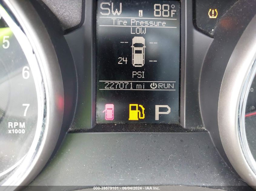 2011 Jeep Grand Cherokee Laredo VIN: 1J4RS4GG2BC626527 Lot: 39579101