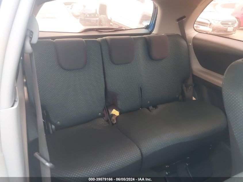 2008 Toyota Yaris VIN: JTDJT923285165232 Lot: 39579166