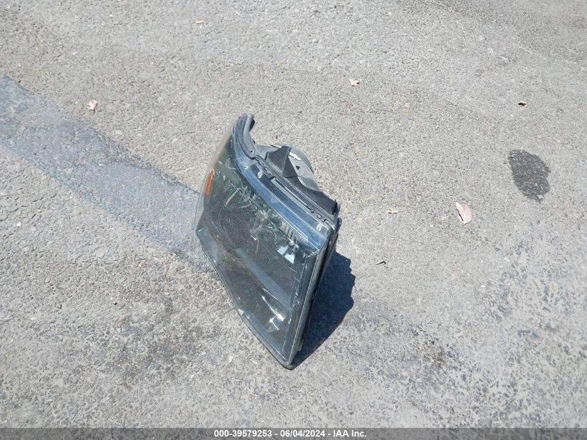 2011 Ford Expedition El Xlt VIN: 1FMJK1H50BEF36355 Lot: 39579253