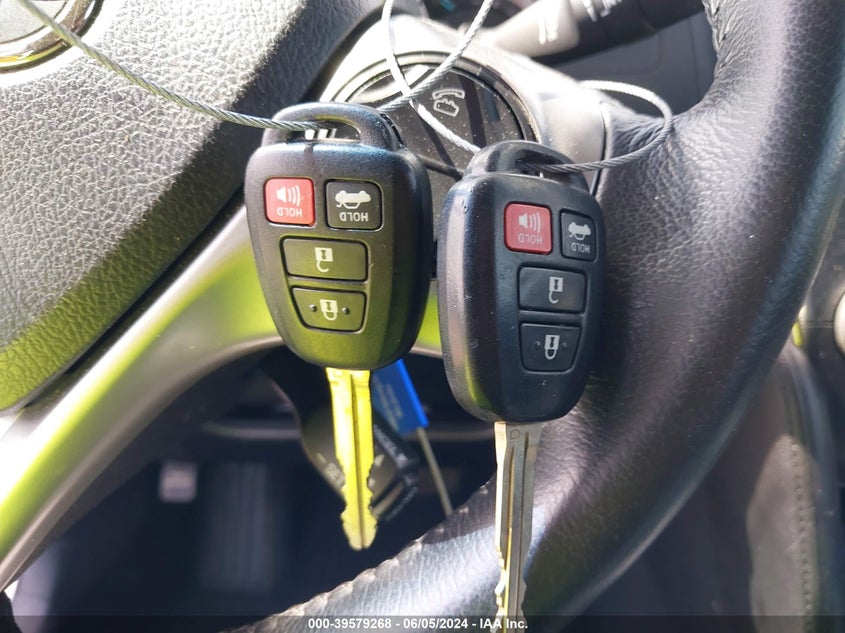 2012 Toyota Camry Se VIN: 4T1BF1FK4CU559209 Lot: 39579268