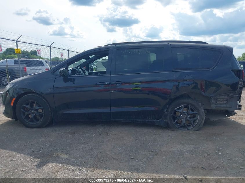 2020 Chrysler Pacifica Touring L VIN: 2C4RC1BG8LR123053 Lot: 39579276