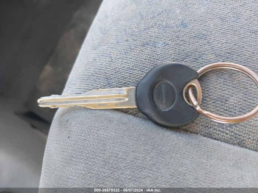 1997 Ford Escort Lx VIN: 1FALP13P0VW325622 Lot: 39579322