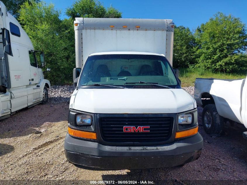 2004 GMC Savana Cutaway G3500 VIN: 1GDJG31UX41909393 Lot: 39579372