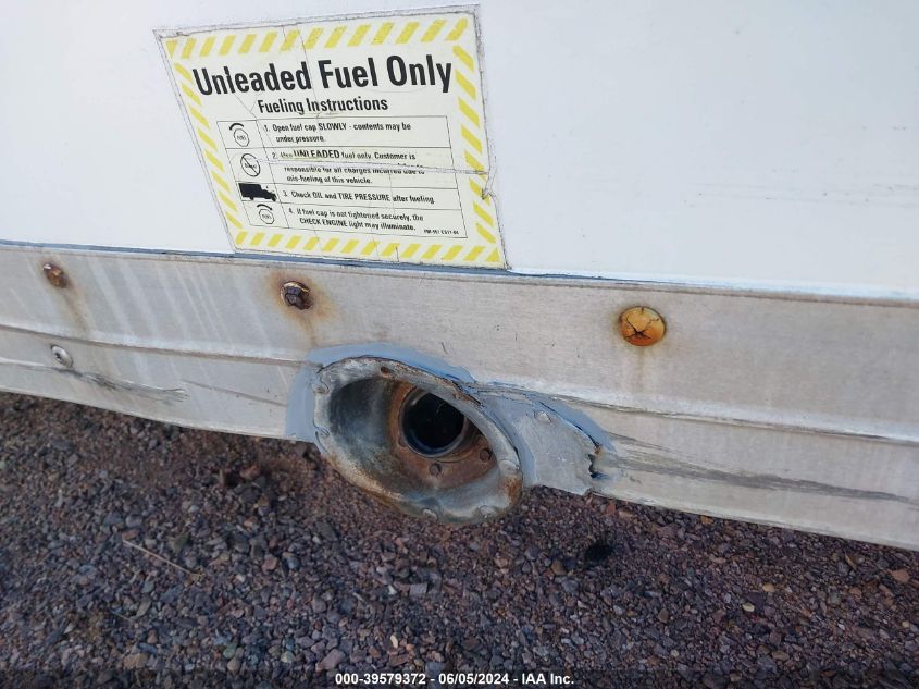 2004 GMC Savana Cutaway G3500 VIN: 1GDJG31UX41909393 Lot: 39579372