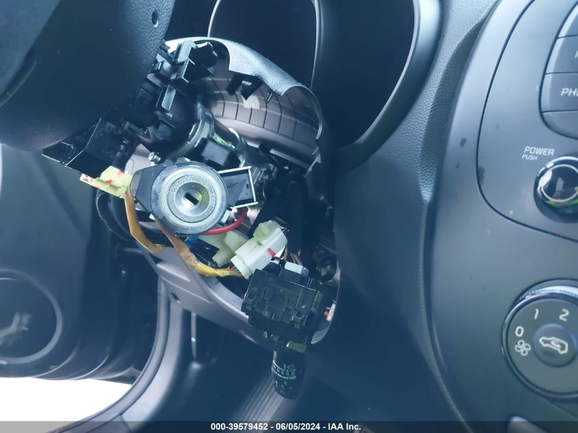 2016 Kia Soul + VIN: KNDJP3A5XG7325350 Lot: 39579452