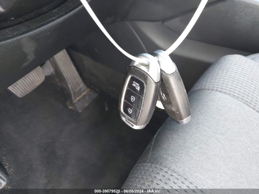 2020 Hyundai Santa Fe Sel VIN: 5NMS33AD3LH181828 Lot: 39579520