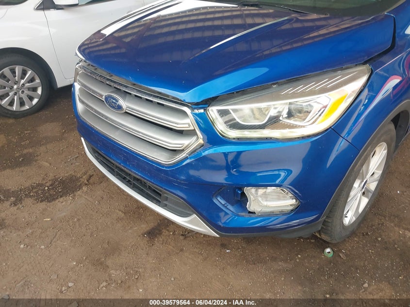 2017 Ford Escape Se VIN: 1FMCU9GD5HUB60390 Lot: 39579564