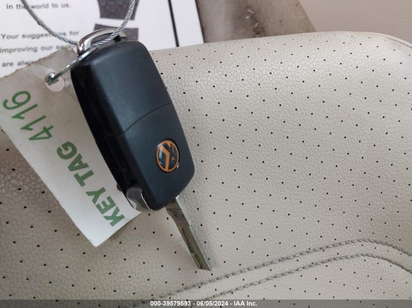 2013 Volkswagen Passat 2.5L Se VIN: 1VWBP7A33DC112704 Lot: 39579593