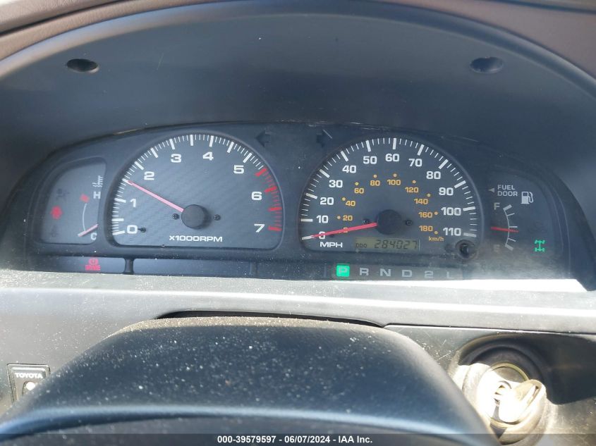 2000 Toyota 4Runner Sr5 V6 VIN: JT3HN86R5Y0275064 Lot: 39579597