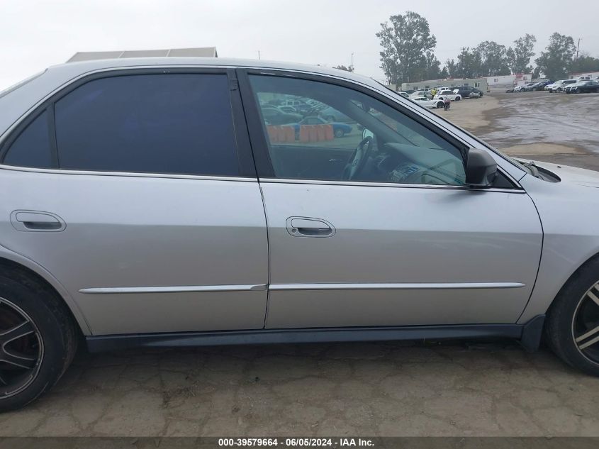 2001 Honda Accord 2.3 Lx VIN: JHMCG66501CO17667 Lot: 39579664