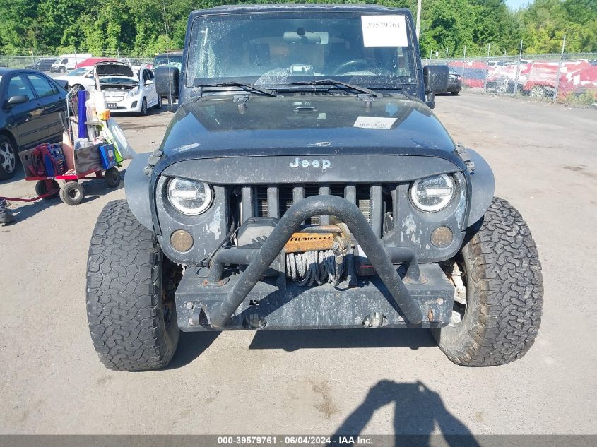 2008 Jeep Wrangler Unlimited X VIN: 1J4GA39198L573511 Lot: 39579761