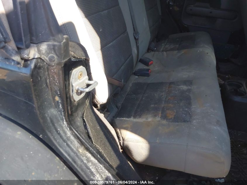 2008 Jeep Wrangler Unlimited X VIN: 1J4GA39198L573511 Lot: 39579761