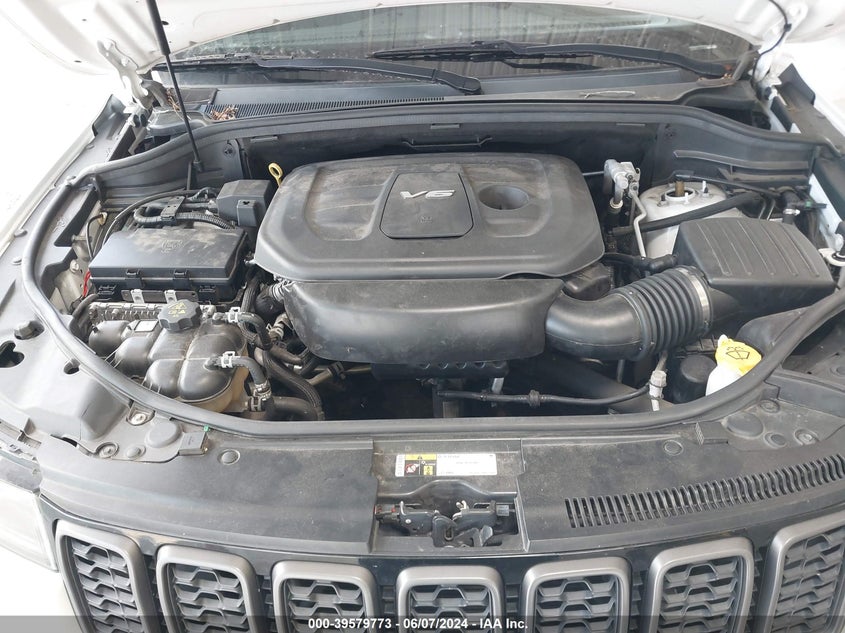 2018 Jeep Grand Cherokee Trailhawk 4X4 VIN: 1C4RJFLGXJC166168 Lot: 39579773