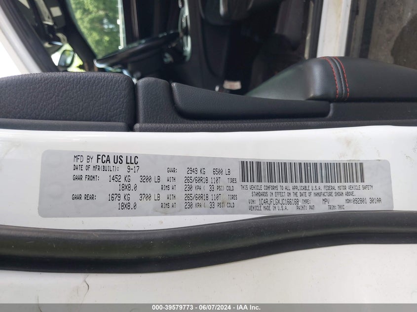 2018 Jeep Grand Cherokee Trailhawk 4X4 VIN: 1C4RJFLGXJC166168 Lot: 39579773