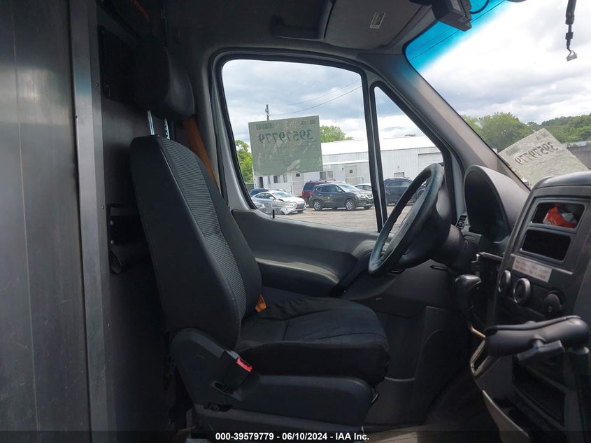 2012 Mercedes-Benz Sprinter 2500 High Roof VIN: WD3PE8CB1C5696476 Lot: 39579779