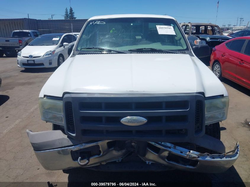 2005 Ford F-250 Xl/Xlt VIN: 1FTNF20575EC62734 Lot: 39579795