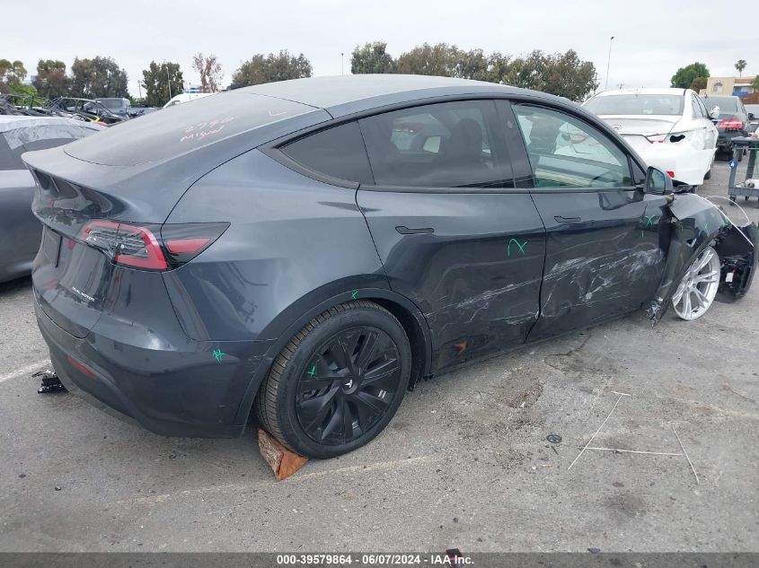 2024 Tesla Model Y Long Range Dual Motor All-Wheel Drive VIN: 7SAYGDEE7RA234516 Lot: 39579864