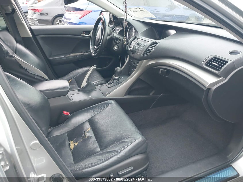 2010 Acura Tsx 2.4 VIN: JH4CU2F63AC001179 Lot: 39579882