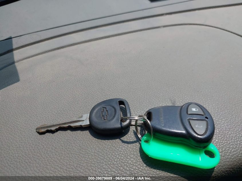 2008 Chevrolet Silverado 2500Hd Work Truck VIN: 1GCHC24KX8E119027 Lot: 39579889