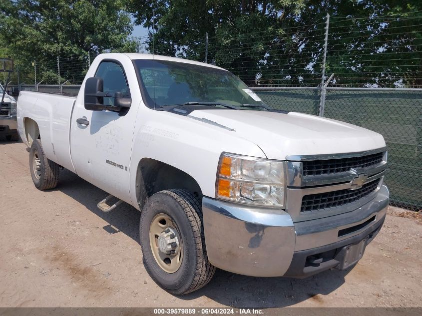 2008 Chevrolet Silverado 2500Hd Work Truck VIN: 1GCHC24KX8E119027 Lot: 39579889