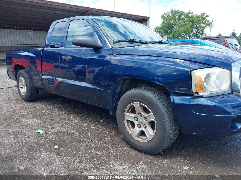 2007 Dodge Dakota Slt VIN: 1D7HE42K37S159982 Lot: 39579917