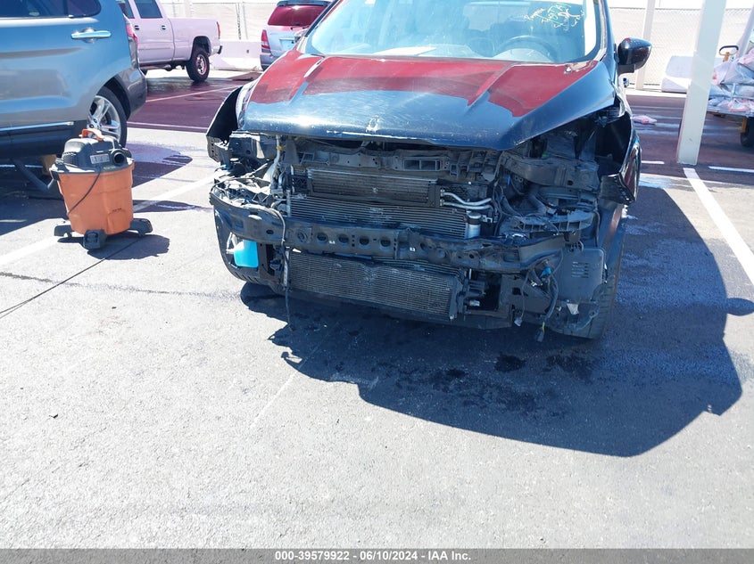 VIN 1FMCU9HD0KUC08237 2019 FORD ESCAPE SEL