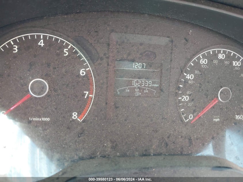 2011 Volkswagen Jetta 2.5L Sel VIN: 3VWLX7AJ8BM394448 Lot: 39580123