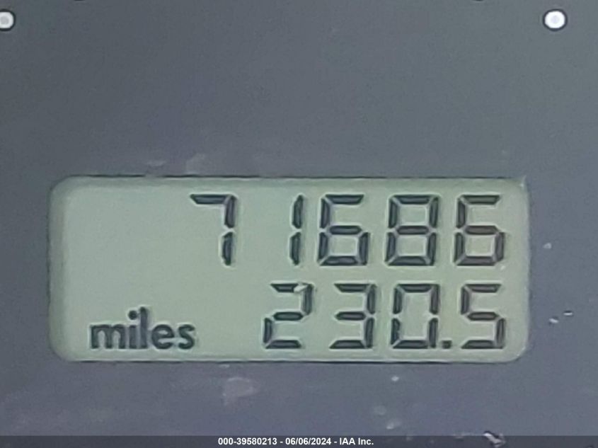 2000 Volkswagen New Beetle Gls VIN: 3VWCA21C2YM501637 Lot: 39580213