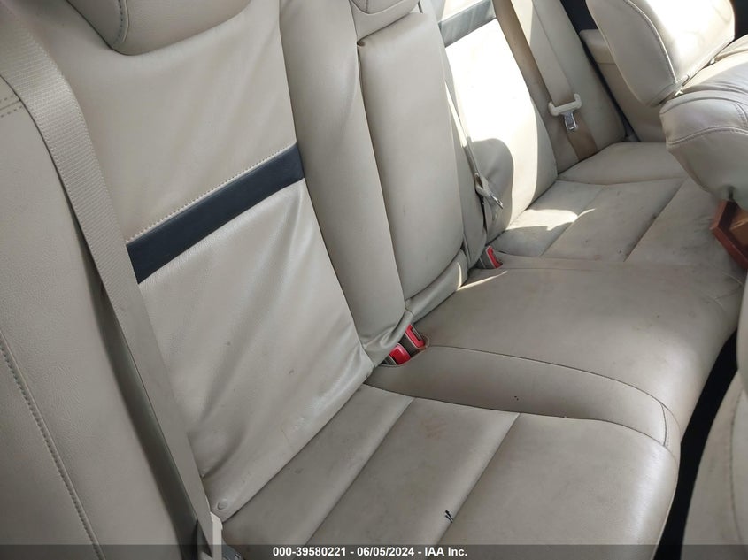 2013 Toyota Camry Le VIN: 4T4BF1FK4DR299501 Lot: 39580221