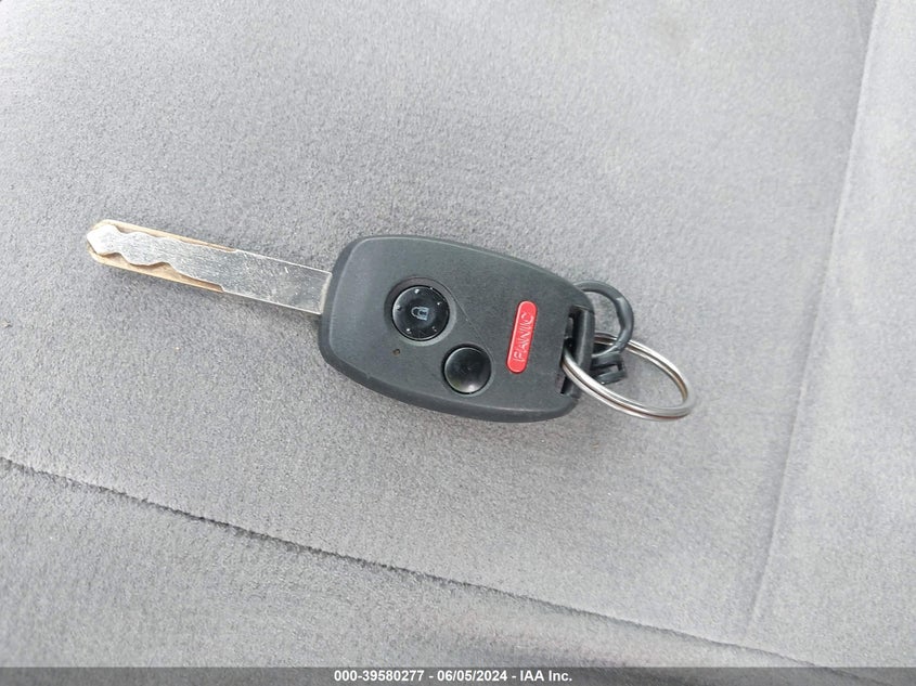 2007 Honda Civic Lx VIN: JHMFA16527S001812 Lot: 39580277