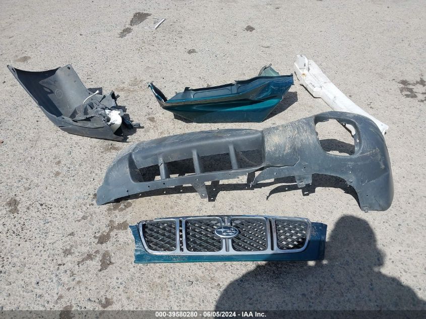 2001 Subaru Forester L VIN: JF1SF63551H701241 Lot: 39580280