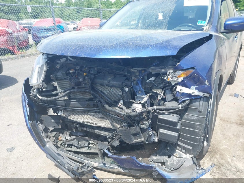 2017 Nissan Rogue Sv VIN: JN8AT2MV4HW016115 Lot: 39580523