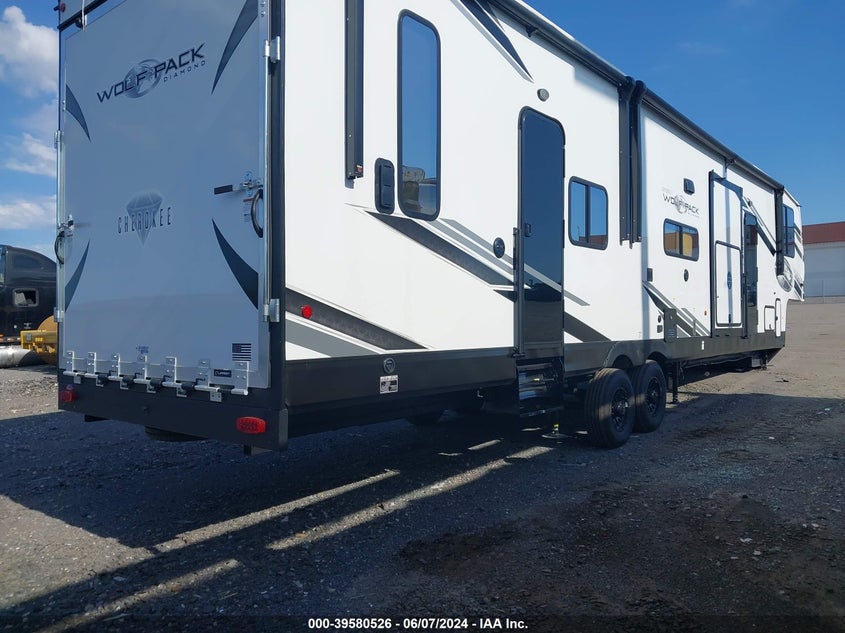 2024 CHEROKEE 4500 PACK 14D TH/FW UNKNOWN SPECS(VIN: 5NHFCT92XRV222738