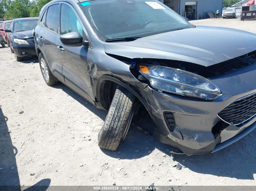 2022 Ford Escape Se VIN: 1FMCU9G62NUA00710 Lot: 39580529